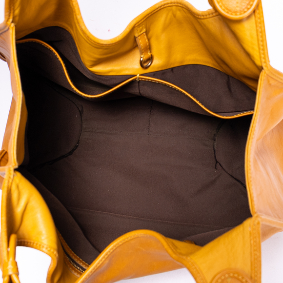 Dior 61 Tote - Picture 9 of 15